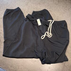 Aerie Offline jogger sweatpants.